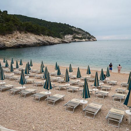 La Finestra Sul Mare - Antonella Apartment Вьесте Экстерьер фото